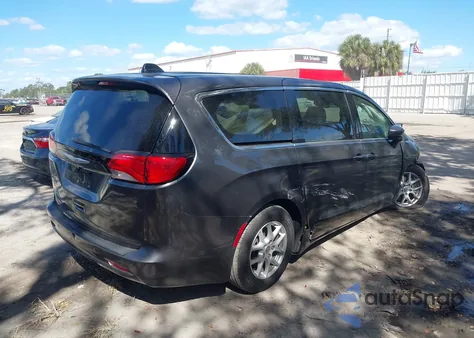 2017 Chrysler Pacifica Lx from USA, damaged, VIN 2C4RC1CG0HR511366